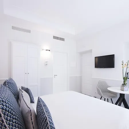 Guest house La Bambagina 2*